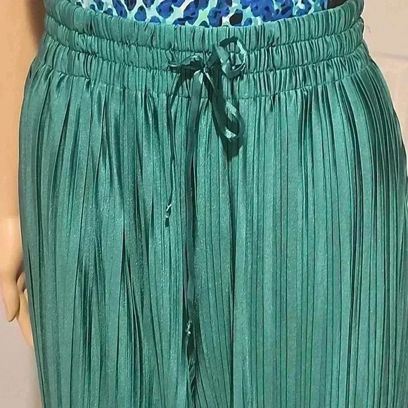 Wide pants  - Picture 8 of 12